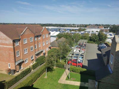 2 bed flat in central Chelmsford - cat lovers only Main Photo