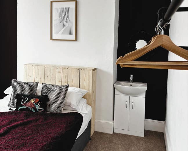 Spacious Hastings Rooms Available in Shared House Main Photo