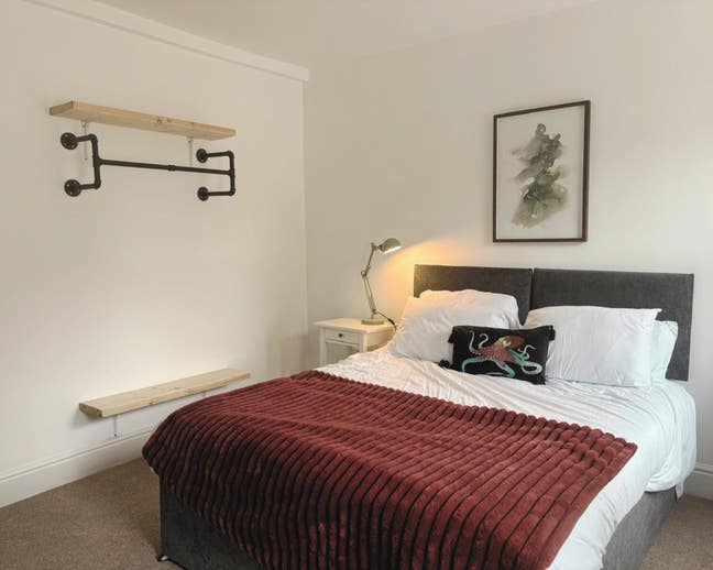 Spacious Hastings Rooms Available in Shared House Main Photo