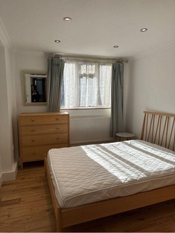Room Sublet in EC1 Central London, July-October Main Photo