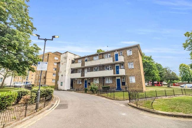 Plummer Road, Clapham Main Photo