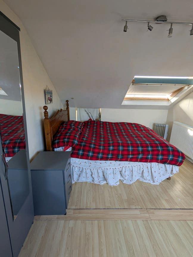 Luxury double rooms, ensuite. Close to the beach.  Main Photo