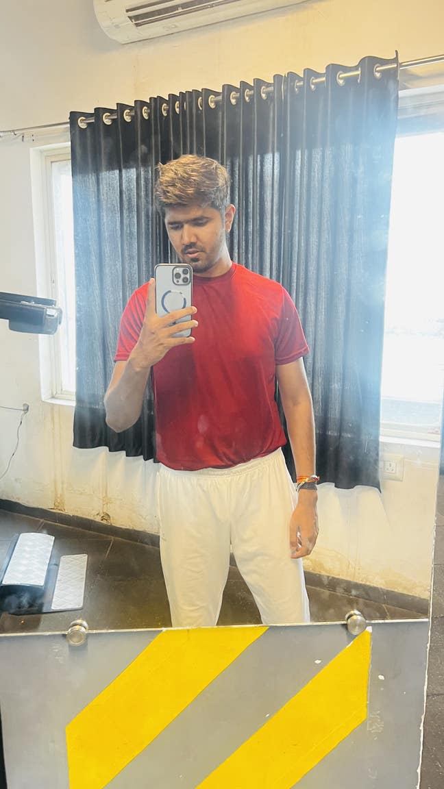 Student Male seeks a single or double room Main Photo