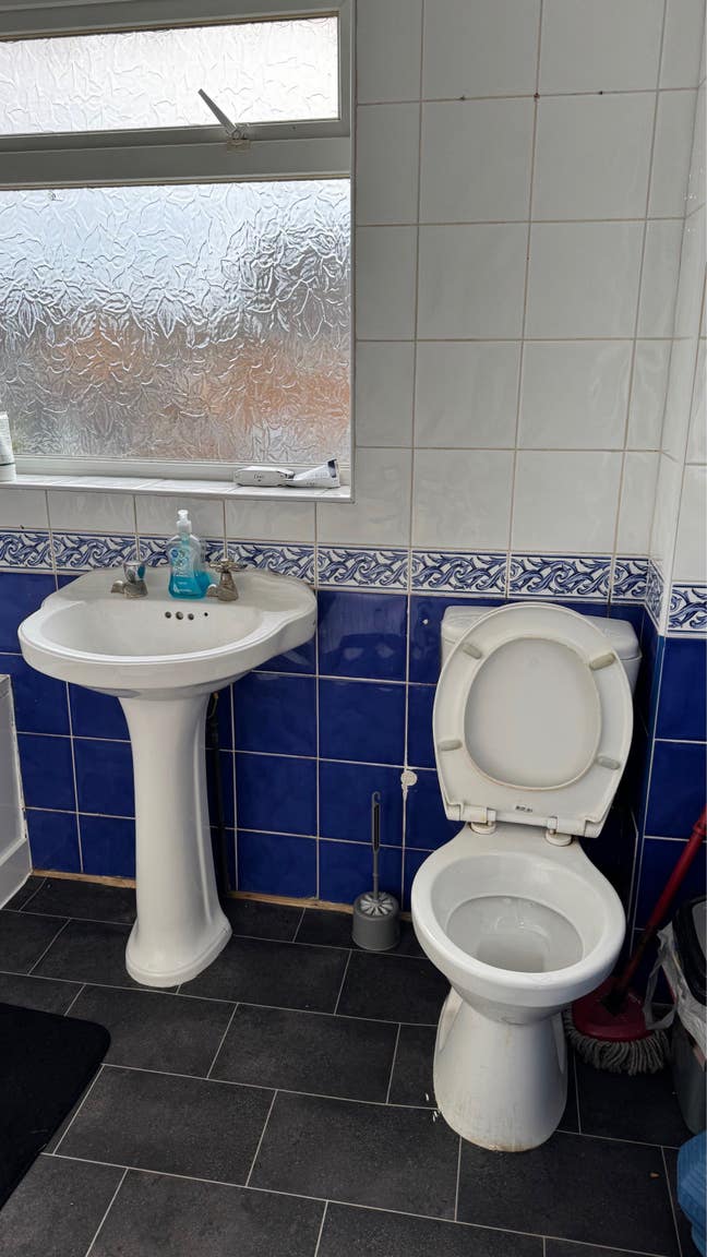 Box Room Available for Rent Main Photo