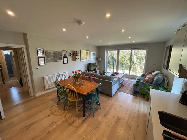 Double room with private bathroom in Dulwich area Main Photo