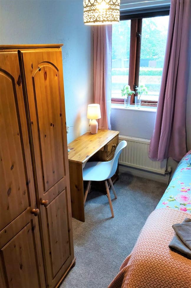 Bedrooms at Parkview Residence close to station ! Main Photo