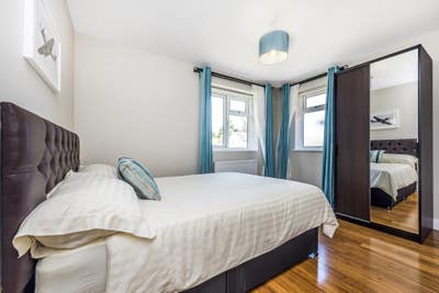 Furnished en suite double room with parking Main Photo