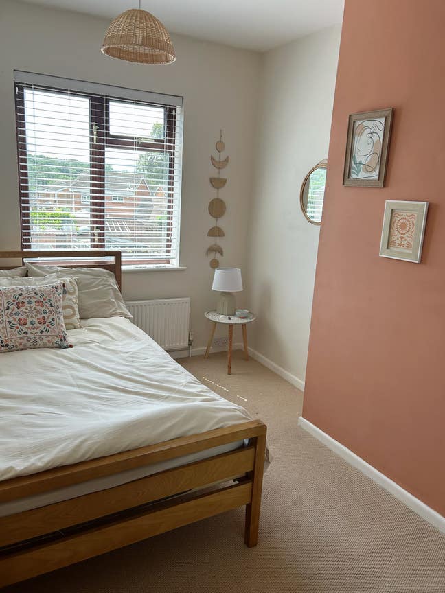 Beautiful Double Room in Homely Terraced House Main Photo