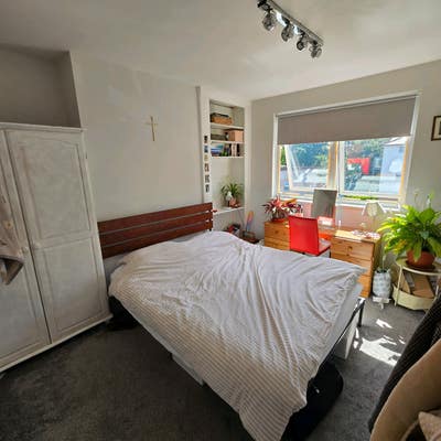 Spacious double room  Main Photo