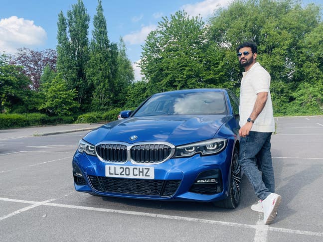 Alex, software professional male Double/Singl room Main Photo