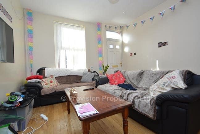 Rooms in Hyde Park Near Brudenell Social Club Main Photo