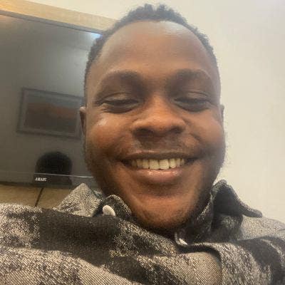 I am a male student aged 28. I am looking for... Main Photo