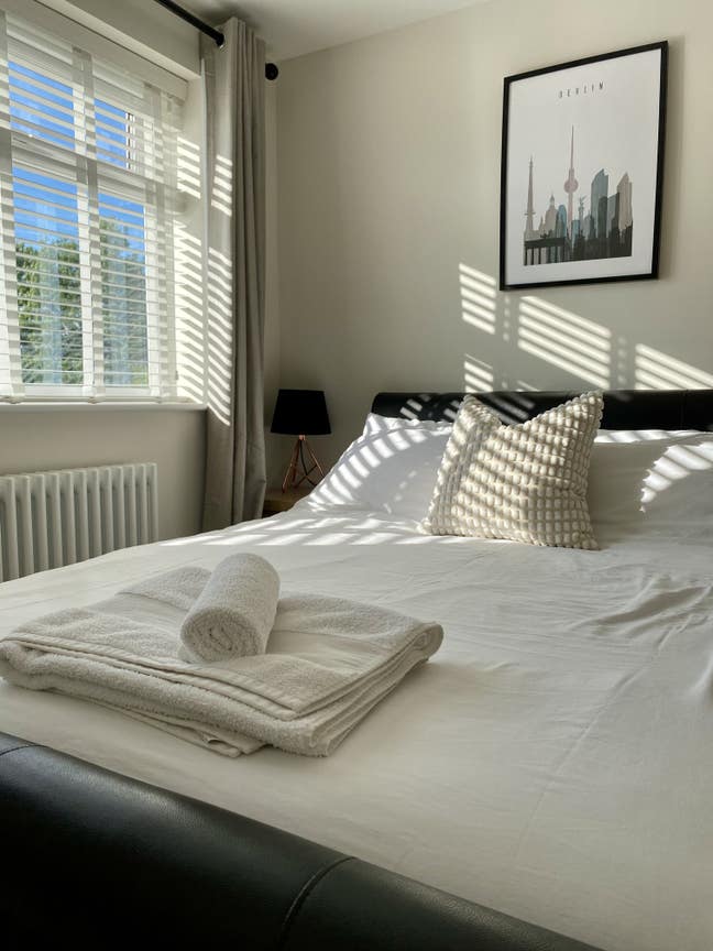 Double Room Available  ( 11/08/2025) Main Photo