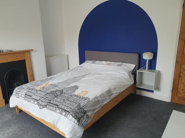 Double Room Available NOW NR3  (56HJ) Main Photo