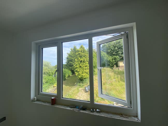 Brand new - RoomsBySue - Capability Green Main Photo