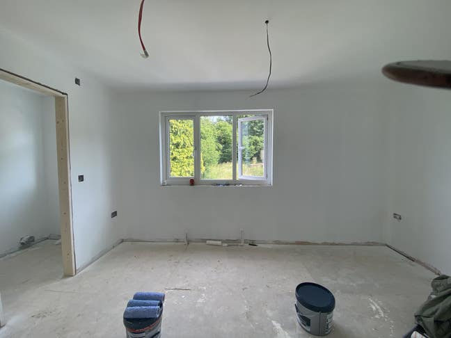 Brand new - RoomsBySue - Capability Green Main Photo