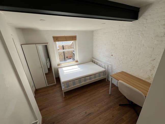 Double room in flat share, Ealing W5 Main Photo