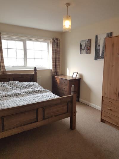 Double room to rent in a very stable environment  Main Photo