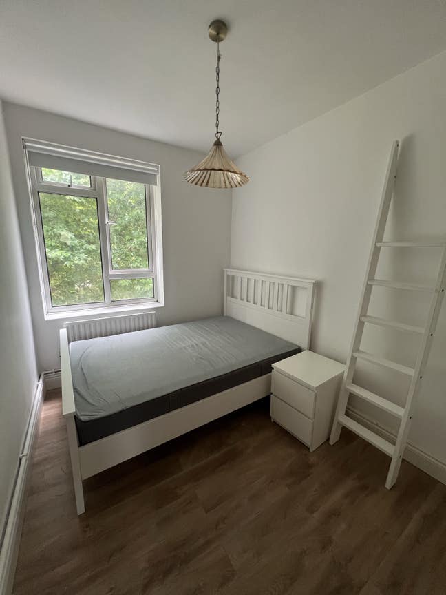 Lovely double room in Paddington! (39Fleming) Main Photo