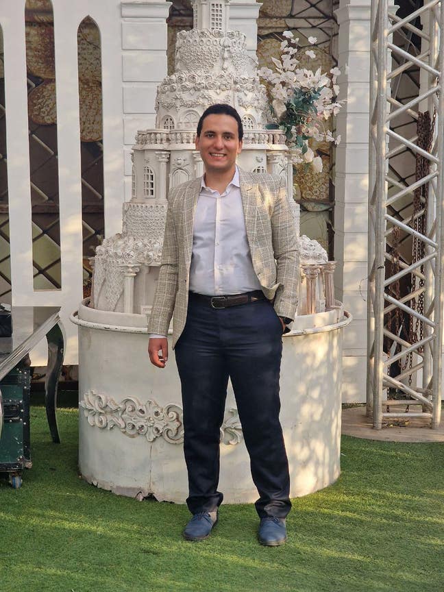 Searching for accomodation Main Photo