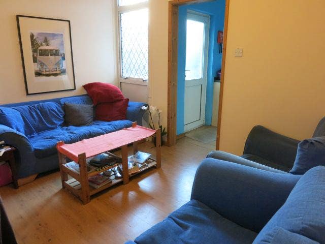 Large Room in Nice, Friendly House inc all bills  Main Photo
