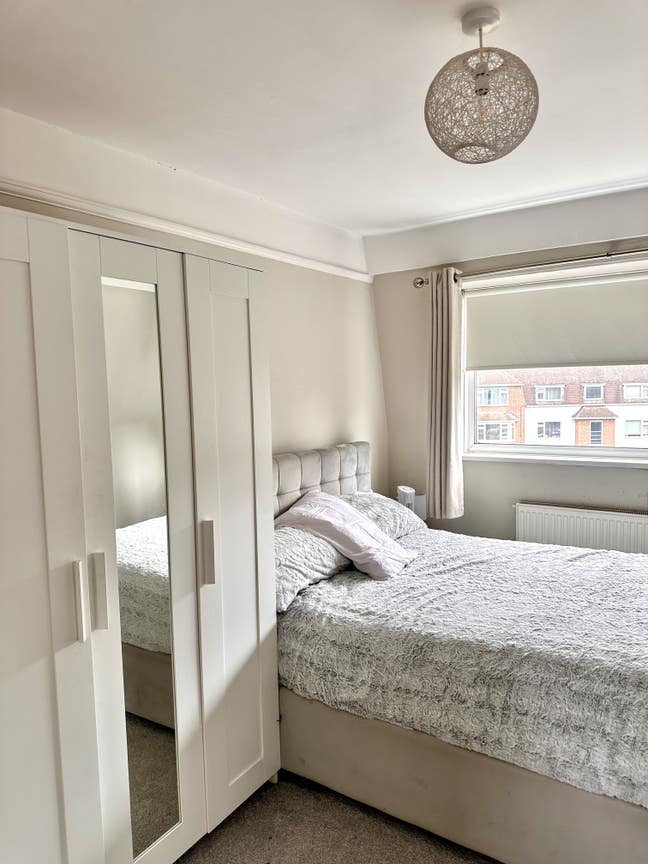 Double room in a very clean flat  - £750 PCM . Main Photo