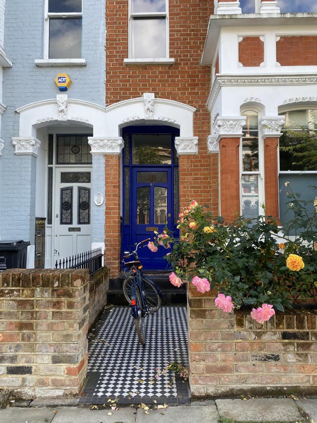 Short let: Bright Double Room in Stoke Newington Main Photo
