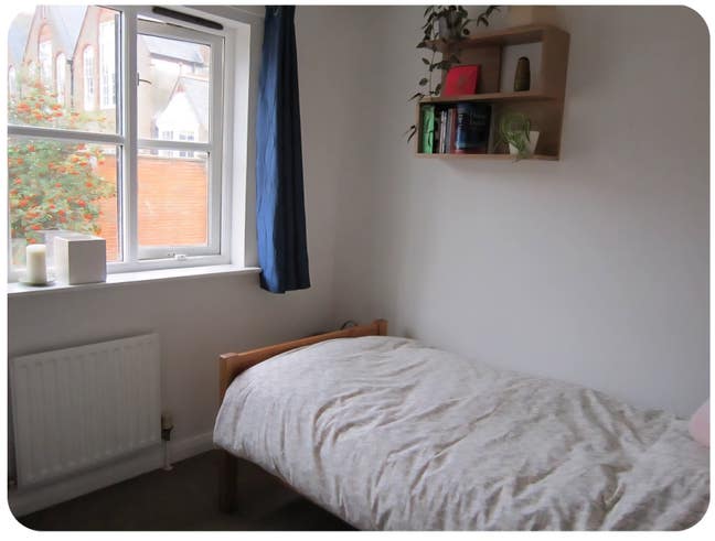 Single furnished room, bills included Main Photo