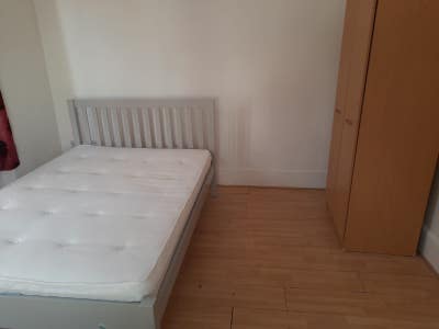 Double Room (Sharing)- Ensuite-All Bills Included Main Photo