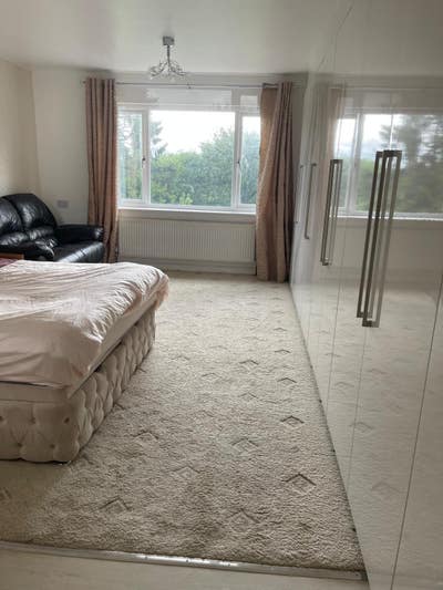 2 Available double room - Heaton, Bradford Main Photo