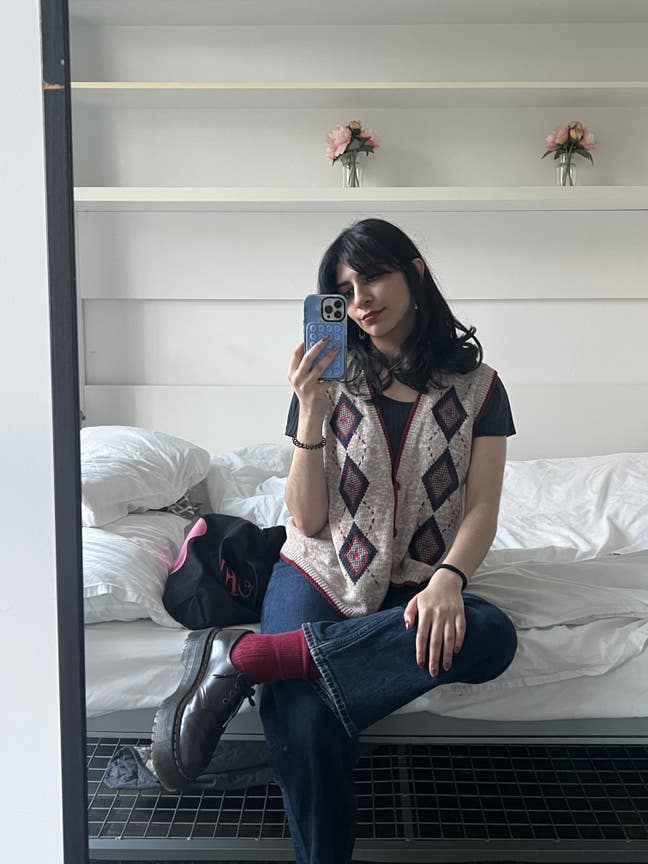 Looking for 2 week sublet starting April 16th Main Photo