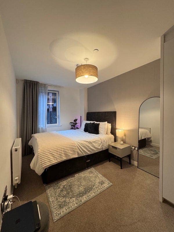 1 Bed Ensuite New Makers Yard Main Photo