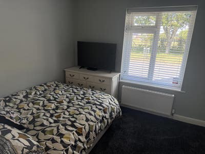 Double room in heart of east Preston  Main Photo
