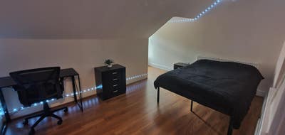 Double Room B29, Bills Included, Fully Furnished Main Photo