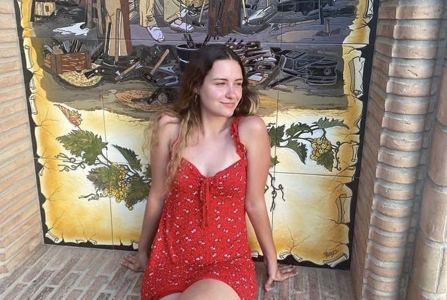 Looking for flatshare!  Main Photo