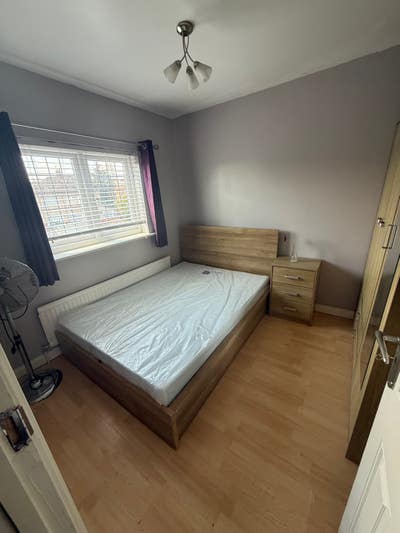 Double bedroom available - All bills inc Main Photo