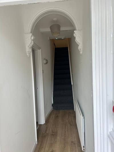 Quality double en-suite close to town  Main Photo