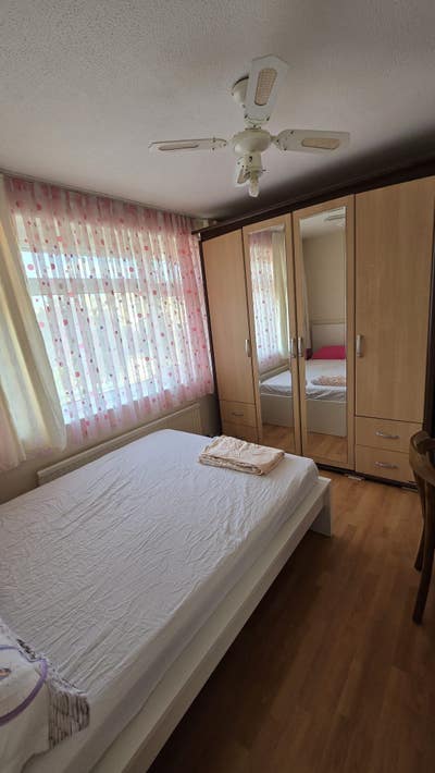 ♻️3x Quiet Cosy Rooms in Elm Park♻️ Main Photo