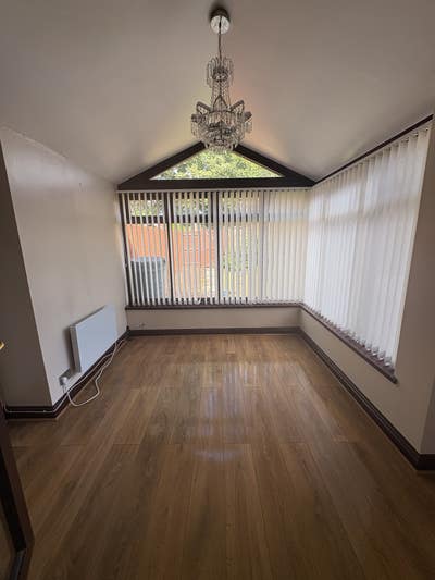New Double room with en-suite 5min from B Village  Main Photo