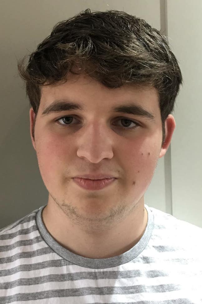 I am a professional male aged 24. I am lookin... Main Photo