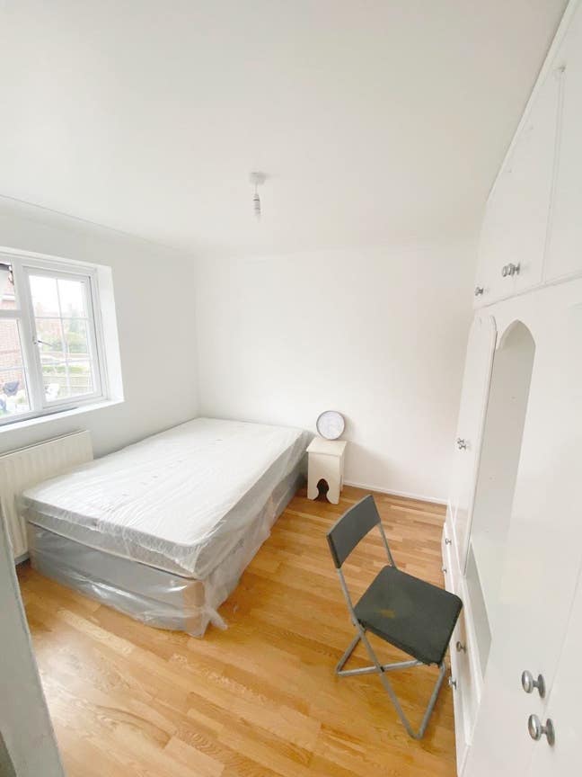 Bright Double Room Tooting Broadway / Tooting Bec  Main Photo