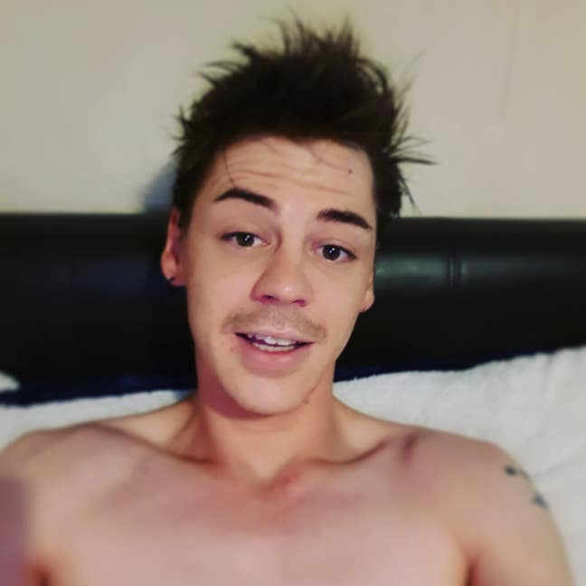 Looking for a Room  Main Photo