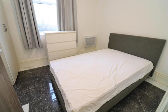 🔥 Brand New Ensuite in Kilburn – Unbeatable Price Main Photo