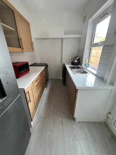 Rooms to rent- Benefit tenants only  Main Photo