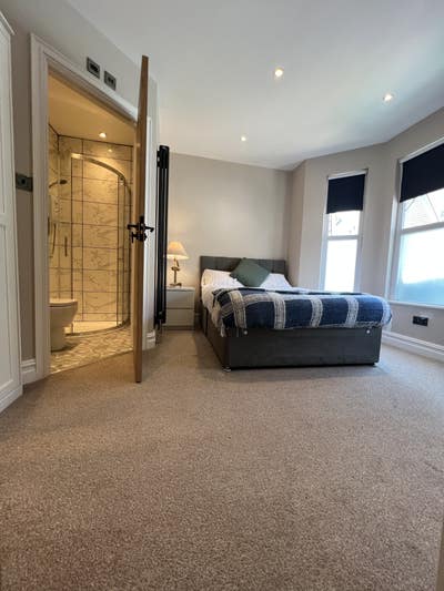 £700 En-suite in Luxury house, Folkestone.  Main Photo