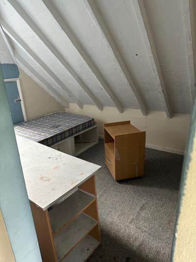 Large room available for rent Main Photo