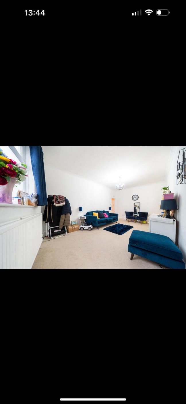 Large 2 Bedroom Ground Floor Garden Flat  Main Photo