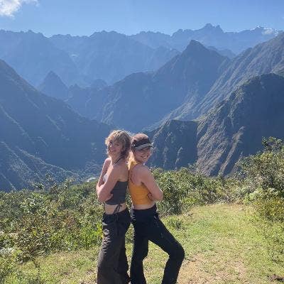 Fun female looking for a double room around Feb  Main Photo