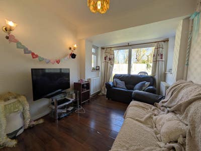 4 Double Bedrooms Available in Wollaton! Main Photo