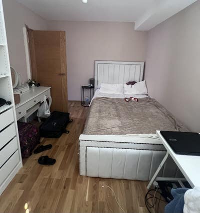 Double furnished room to rent  Main Photo